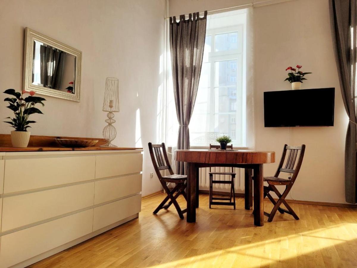 Przytulne Apartamenty W Centrum Warszawy Lok 2 Warsaw Ngoại thất bức ảnh