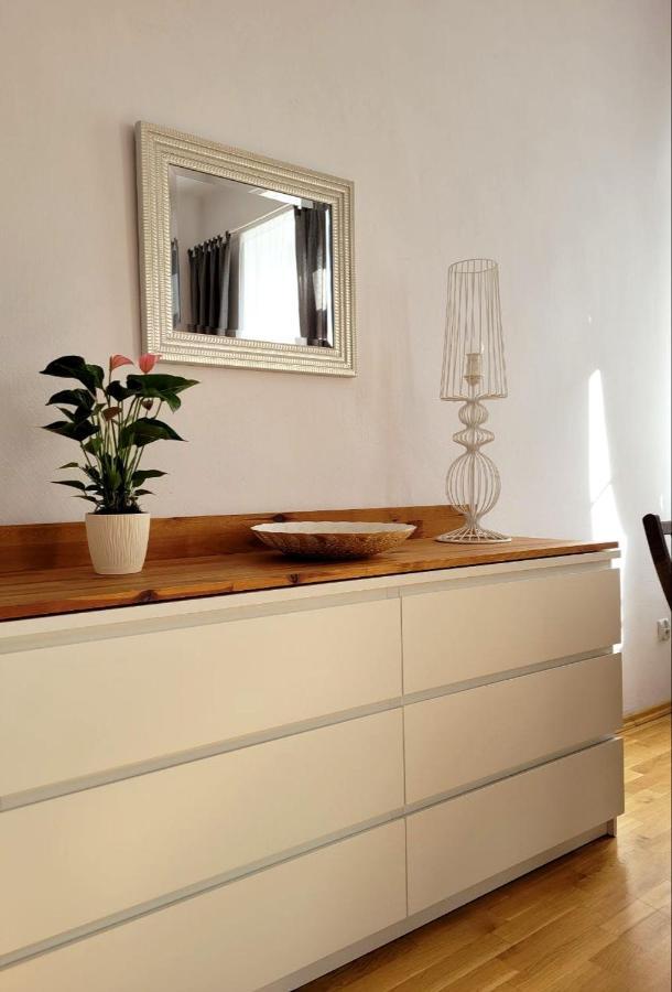Przytulne Apartamenty W Centrum Warszawy Lok 2 Warsaw Ngoại thất bức ảnh
